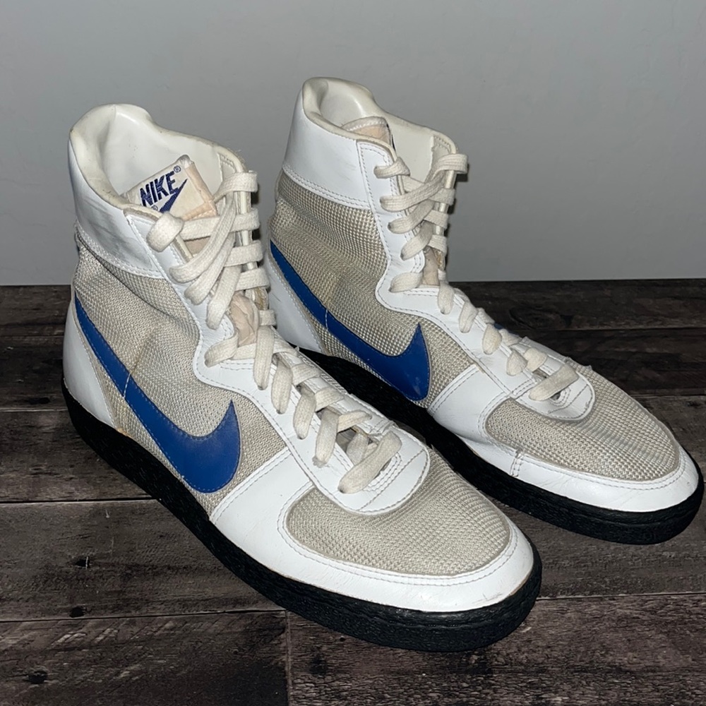 RARE VINTAGE 1982 Nike Field General Hi-Top Shoe